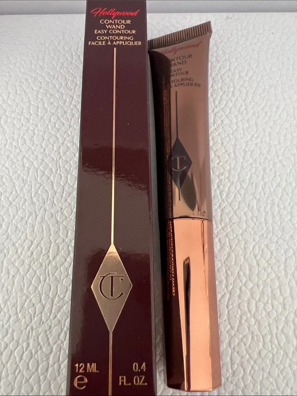 Charlotte Tilbury Hollywood Easy Contour Wand in Fair-Medium